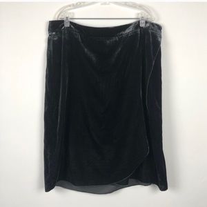 NWT Velvet Loft plus wrap skirt